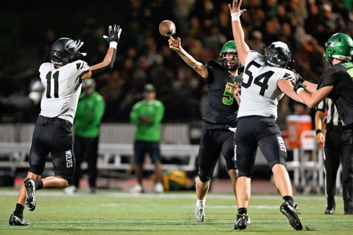 a West Linn Tualatin football Oregon October 5 2023 Leon Neuschwander 36